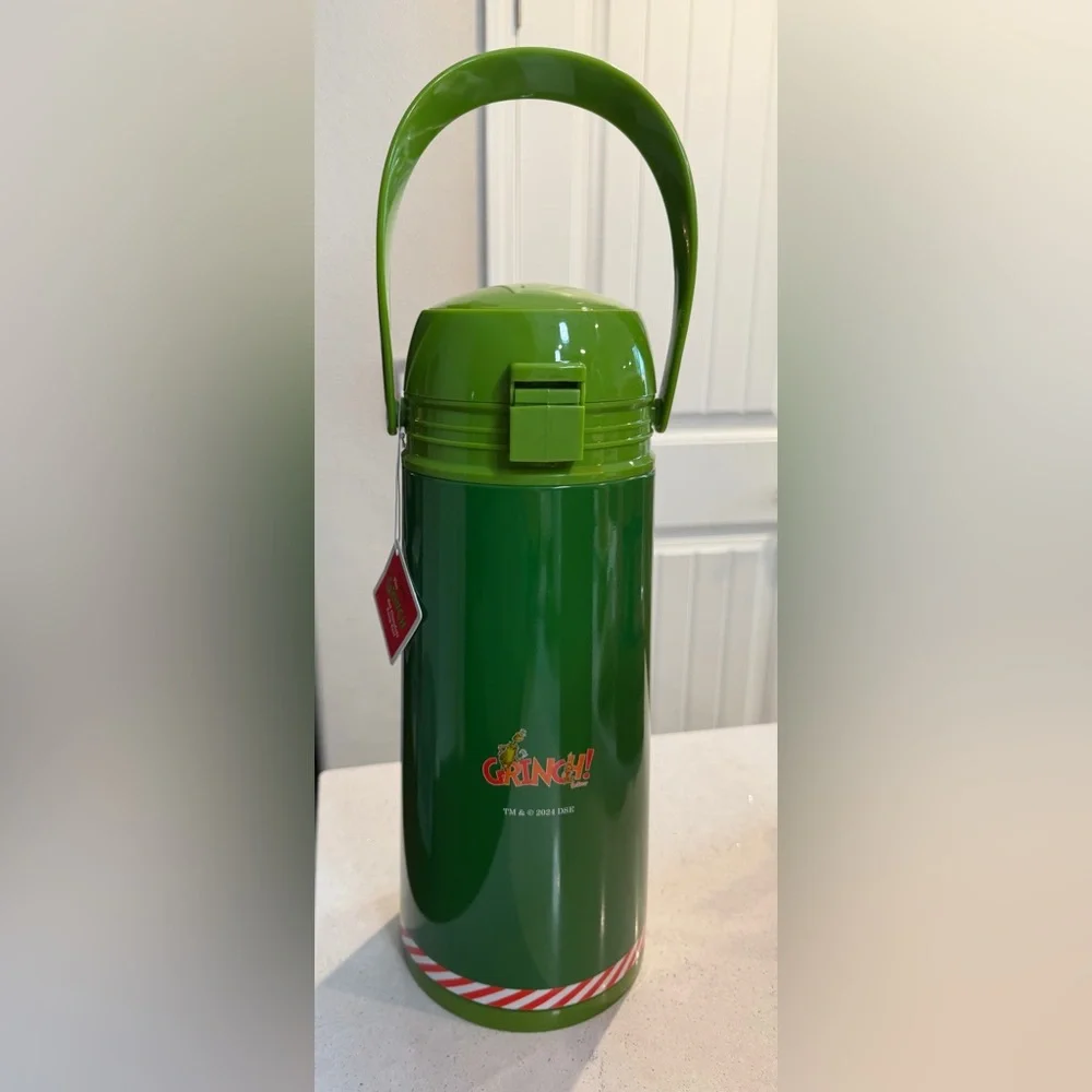 Williams Sonoma Grinch Hot Chocolate Pump Pot - GreenBNWT and in original box.